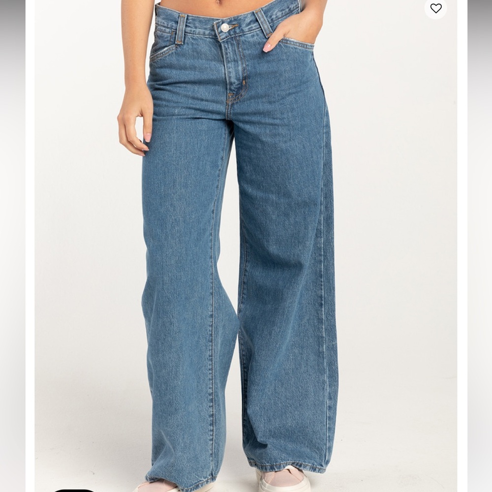 LEVI'S 94 Baggy Wide Leg Womens Jeans Medium Wash NWT